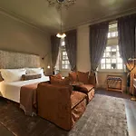 فندق Portobay Flores
