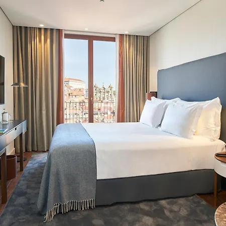 Portobay Flores Hotel 5*