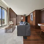 Portobay Flores Hotel 5*