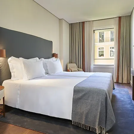Hotel Portobay Flores Porto