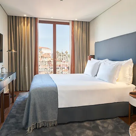 Portobay Flores Hotel 5*