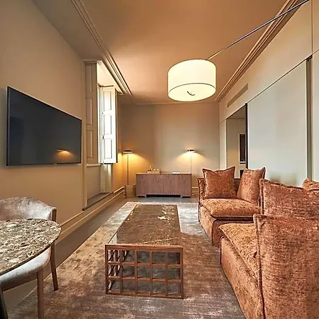 Portobay Flores Hotell 5*