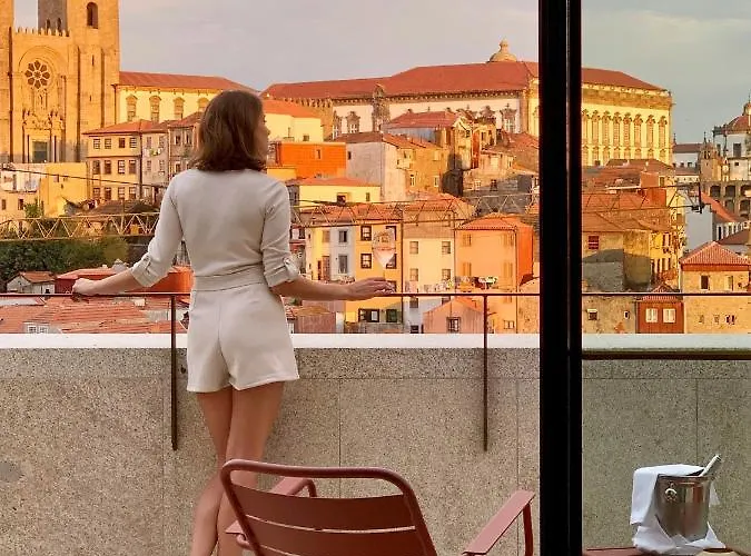 Portobay Flores 호텔