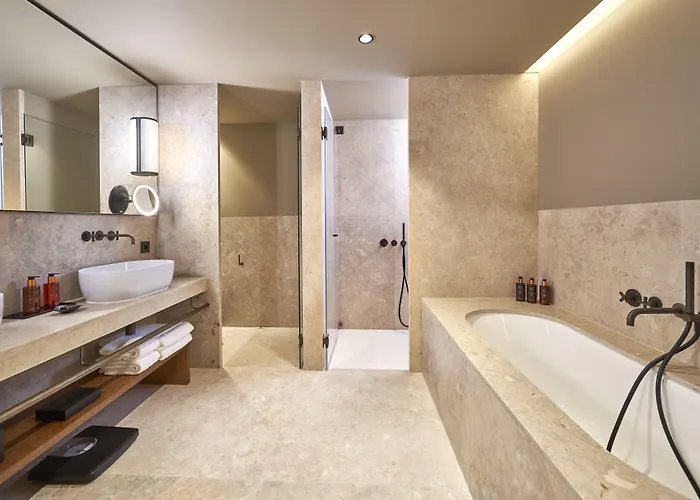 Otel Portobay Flores Porto