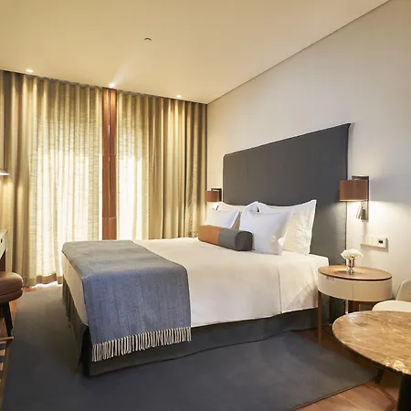 מלון Portobay Flores 5*