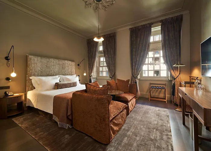 מלון Portobay Flores